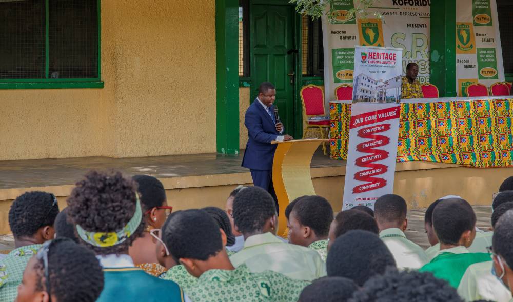 HCU representative addressing SRC Week students