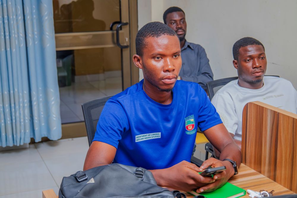 Team collaboration during startup workshop
